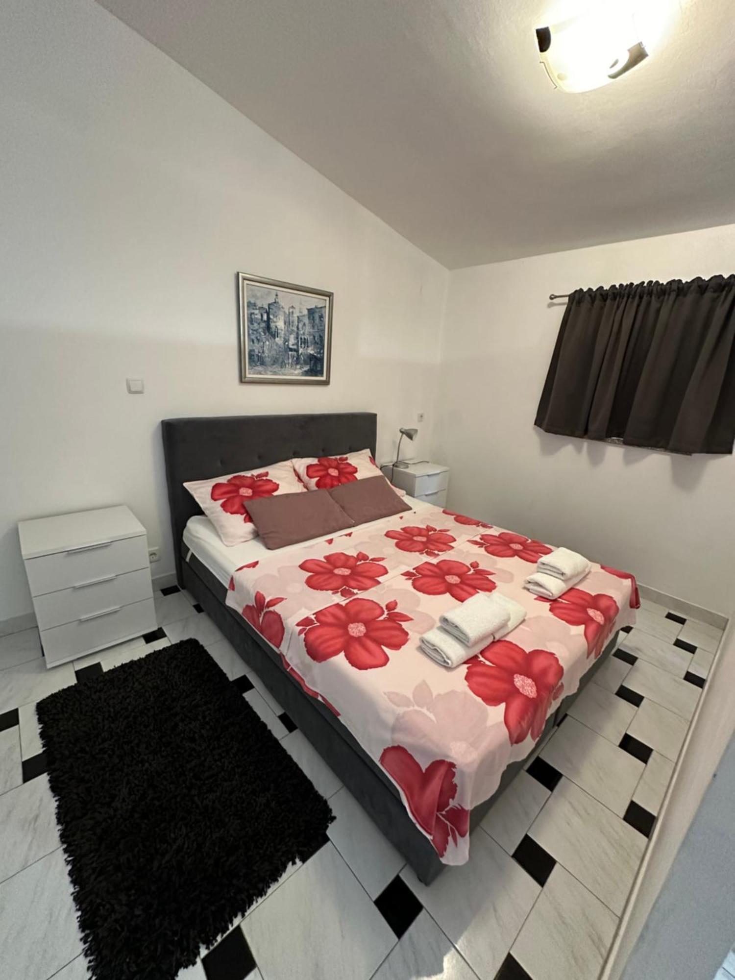 Ferienwohnung Studio Sakic Split Exterior foto